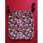 Bolsa de merienda de tela hecha a mano de Mickey Mouse.